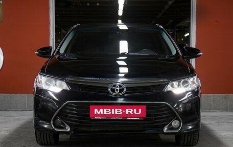 Toyota Camry, 2016 год, 1 849 000 рублей, 2 фотография