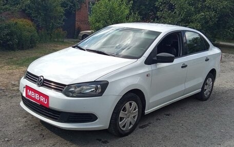Volkswagen Polo VI (EU Market), 2015 год, 710 000 рублей, 3 фотография