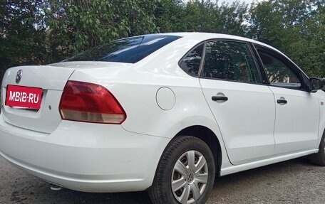Volkswagen Polo VI (EU Market), 2015 год, 710 000 рублей, 2 фотография