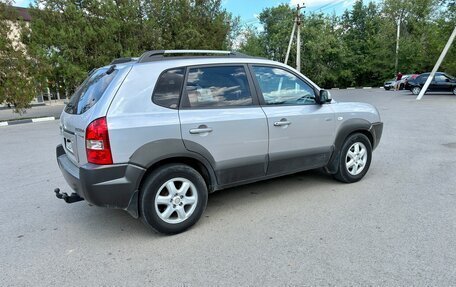 Hyundai Tucson III, 2005 год, 820 000 рублей, 5 фотография