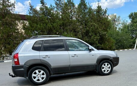 Hyundai Tucson III, 2005 год, 820 000 рублей, 2 фотография