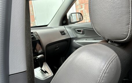 Hyundai Tucson III, 2005 год, 820 000 рублей, 14 фотография