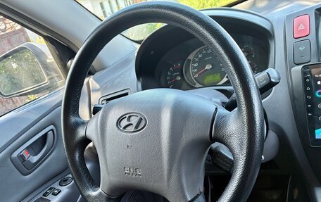 Hyundai Tucson III, 2005 год, 820 000 рублей, 18 фотография