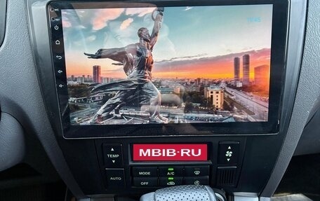 Hyundai Tucson III, 2005 год, 820 000 рублей, 25 фотография
