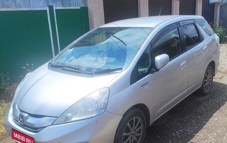 Honda Fit Shuttle I рестайлинг, 2014 год, 700 000 рублей, 4 фотография