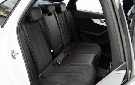 Audi A4, 2018 год, 2 825 500 рублей, 8 фотография