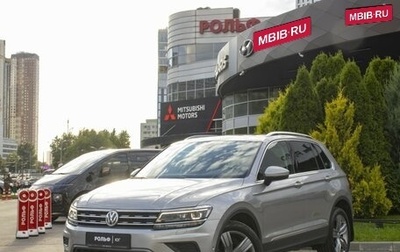 Volkswagen Tiguan II, 2018 год, 2 794 000 рублей, 1 фотография