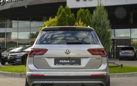 Volkswagen Tiguan II, 2018 год, 2 794 000 рублей, 6 фотография