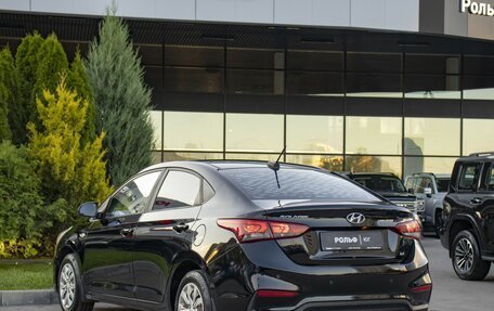 Hyundai Solaris II рестайлинг, 2017 год, 995 000 рублей, 7 фотография