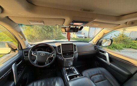 Toyota Land Cruiser 200, 2015 год, 5 900 000 рублей, 12 фотография