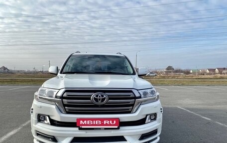 Toyota Land Cruiser 200, 2015 год, 5 900 000 рублей, 5 фотография
