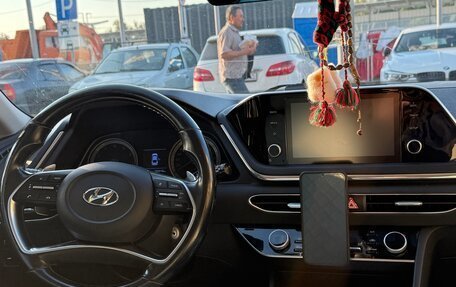 Hyundai Sonata VIII, 2020 год, 1 900 000 рублей, 5 фотография