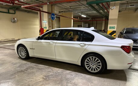 BMW 7 серия, 2014 год, 1 900 000 рублей, 4 фотография