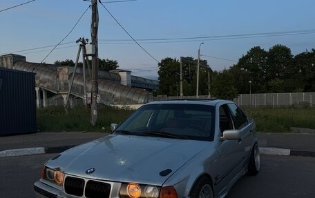 BMW 3 серия, 1993 год, 275 000 рублей, 2 фотография
