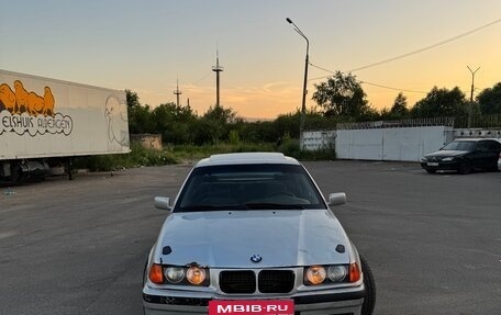 BMW 3 серия, 1993 год, 275 000 рублей, 9 фотография