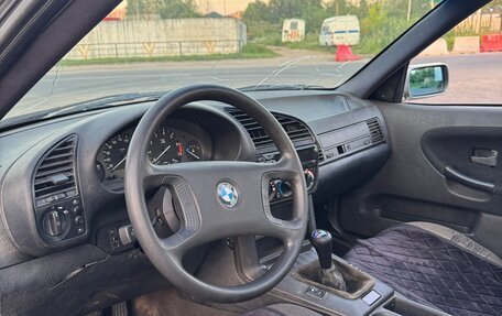 BMW 3 серия, 1993 год, 275 000 рублей, 18 фотография