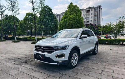 Volkswagen T-Roc I, 2021 год, 1 700 000 рублей, 1 фотография
