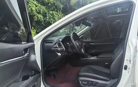 Toyota Camry, 2021 год, 2 100 690 рублей, 7 фотография