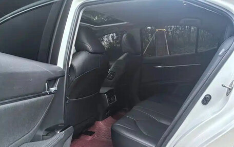 Toyota Camry, 2021 год, 2 100 690 рублей, 12 фотография