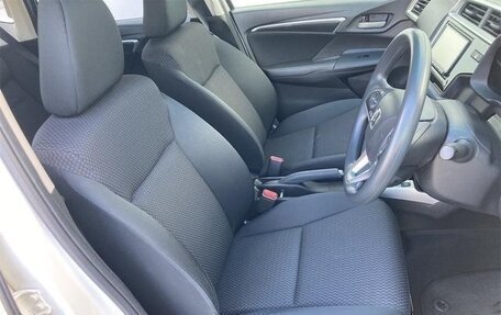 Honda Fit III, 2019 год, 970 000 рублей, 10 фотография