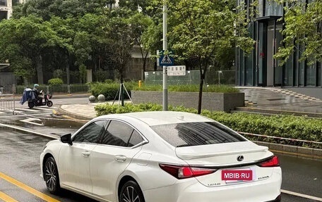 Lexus ES VII, 2022 год, 3 340 233 рублей, 10 фотография
