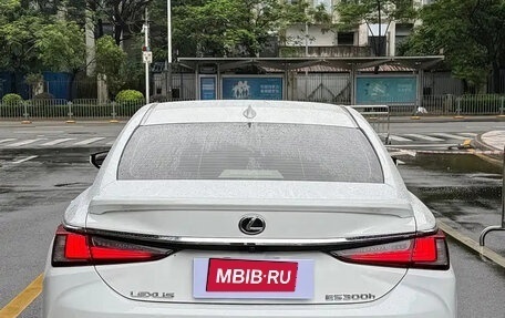 Lexus ES VII, 2022 год, 3 340 233 рублей, 9 фотография