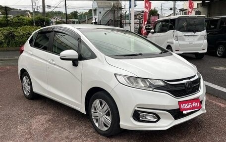 Honda Fit III, 2019 год, 1 090 000 рублей, 3 фотография