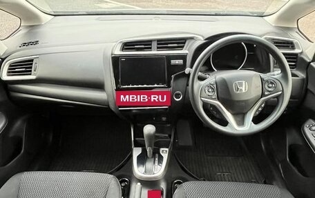 Honda Fit III, 2019 год, 1 090 000 рублей, 7 фотография
