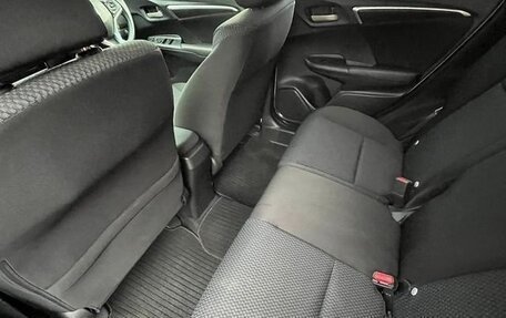 Honda Fit III, 2019 год, 1 090 000 рублей, 15 фотография
