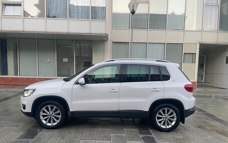Volkswagen Tiguan I, 2012 год, 1 950 000 рублей, 2 фотография