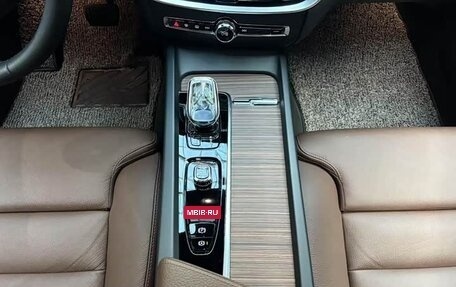 Volvo S60 III, 2022 год, 2 850 100 рублей, 12 фотография