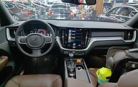 Volvo XC60 II, 2021 год, 2 900 100 рублей, 12 фотография