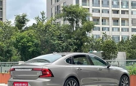 Volvo S90 II рестайлинг, 2021 год, 3 300 000 рублей, 11 фотография