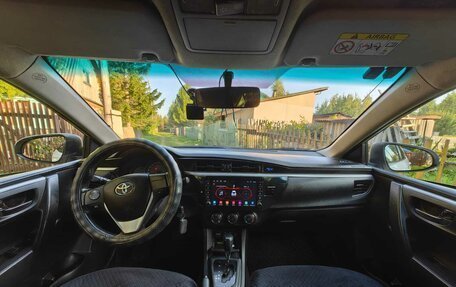 Toyota Corolla, 2013 год, 1 300 000 рублей, 15 фотография