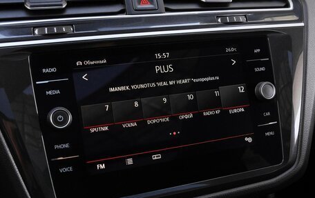 Volkswagen Tiguan II, 2018 год, 2 590 000 рублей, 14 фотография