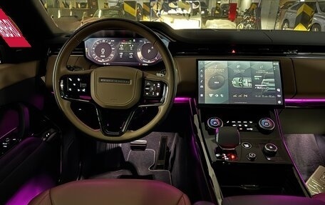 Land Rover Range Rover Sport, 2022 год, 15 000 000 рублей, 24 фотография