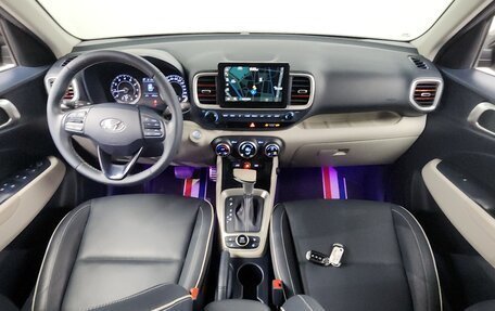 Hyundai Venue I, 2022 год, 1 550 000 рублей, 5 фотография