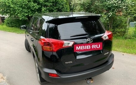 Toyota RAV4, 2015 год, 1 500 000 рублей, 5 фотография