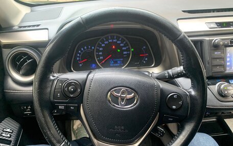 Toyota RAV4, 2015 год, 1 500 000 рублей, 10 фотография