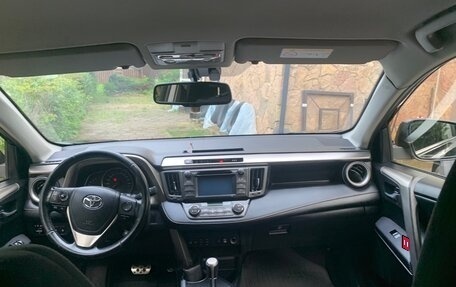 Toyota RAV4, 2015 год, 1 500 000 рублей, 12 фотография