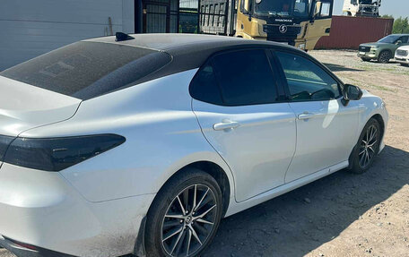 Toyota Camry, 2021 год, 2 925 000 рублей, 2 фотография