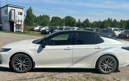 Toyota Camry, 2021 год, 2 925 000 рублей, 3 фотография