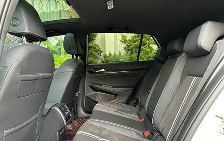 Volkswagen Golf VIII, 2022 год, 1 880 000 рублей, 16 фотография