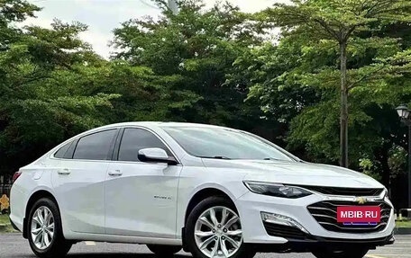 Chevrolet Malibu IX, 2022 год, 1 420 000 рублей, 3 фотография