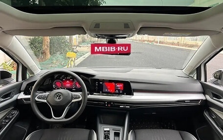 Volkswagen Golf VIII, 2022 год, 1 777 777 рублей, 7 фотография