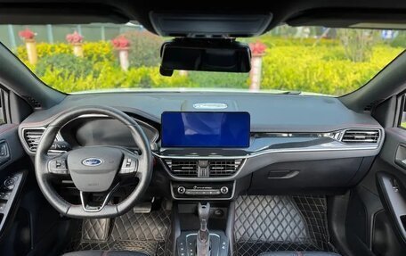 Ford Focus IV, 2022 год, 1 370 227 рублей, 11 фотография