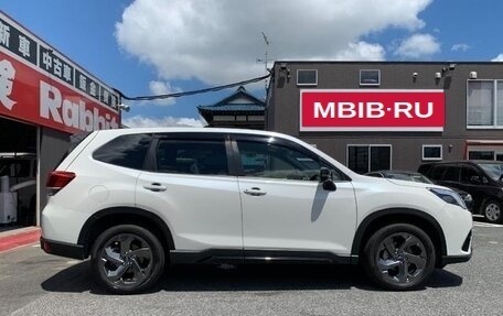 Subaru Forester, 2022 год, 2 500 000 рублей, 3 фотография