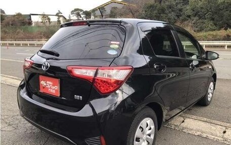 Toyota Vitz, 2019 год, 894 000 рублей, 6 фотография