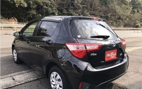 Toyota Vitz, 2019 год, 894 000 рублей, 2 фотография