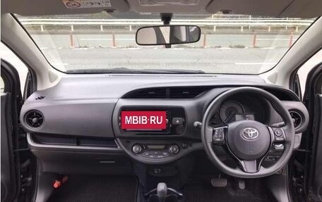 Toyota Vitz, 2019 год, 894 000 рублей, 23 фотография